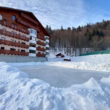 Apartment Rose Chopok 1100 M-On Hiking Trail-View-Hot Tub-Sauna-View 데마노브스카돌리나 외부 사진
